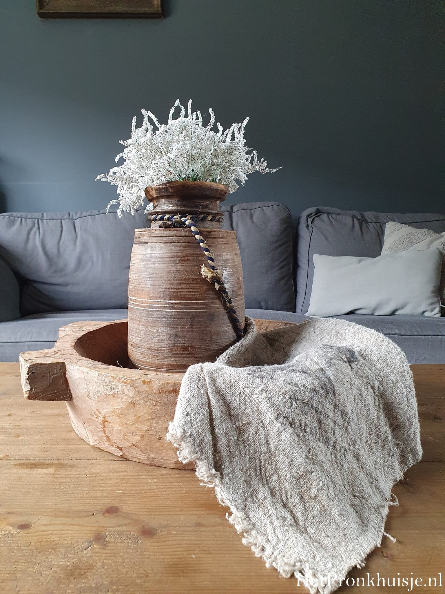 Authentieke houten schaal.