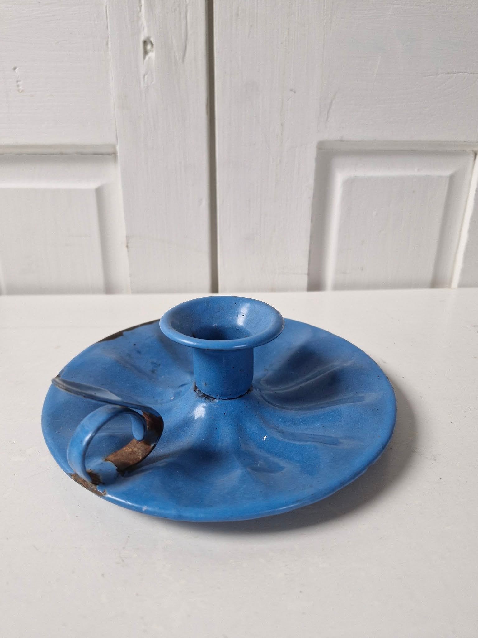 Blauw emaille blaker