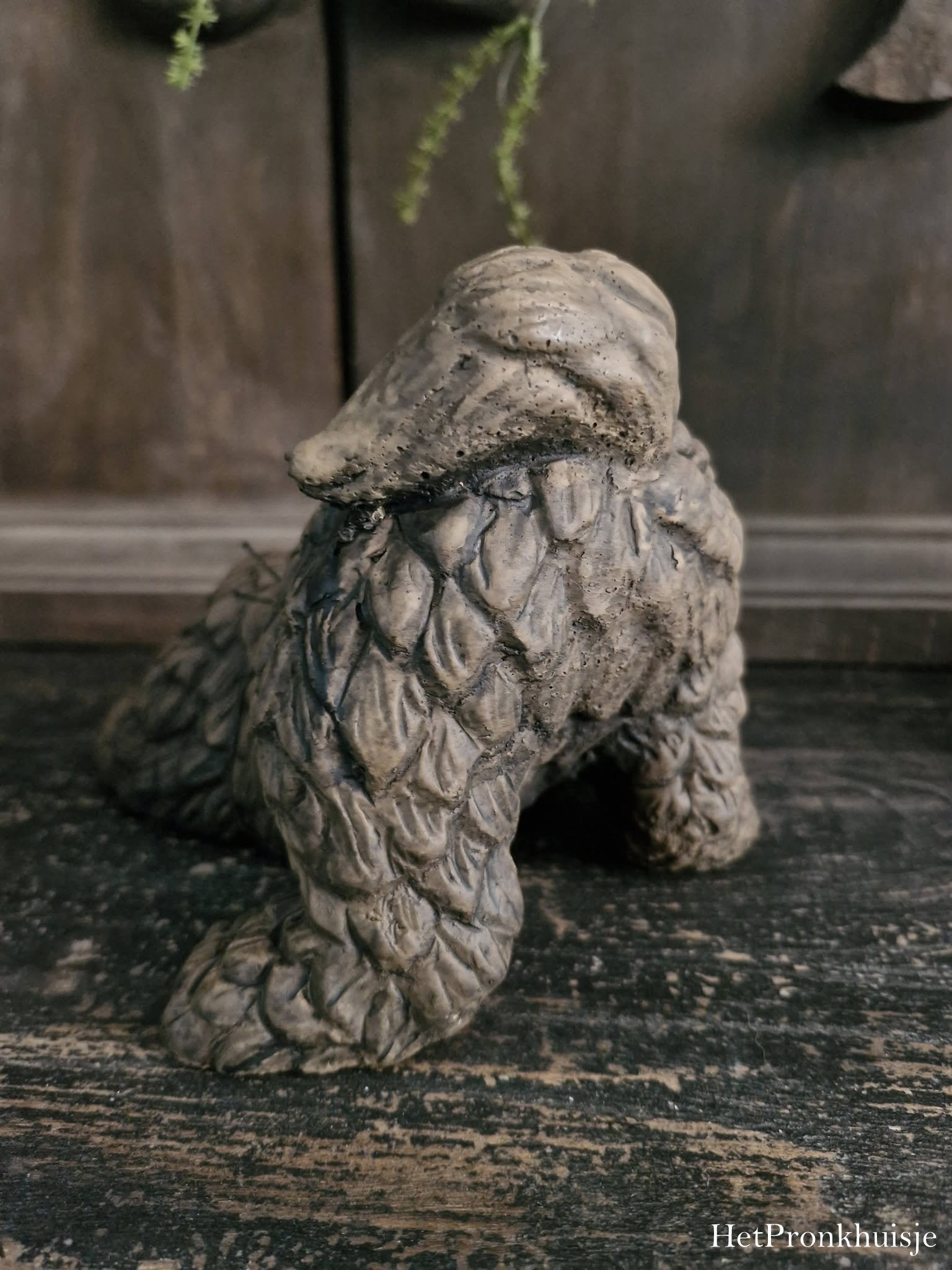 Brynxz Barking dog. Majestic Brown