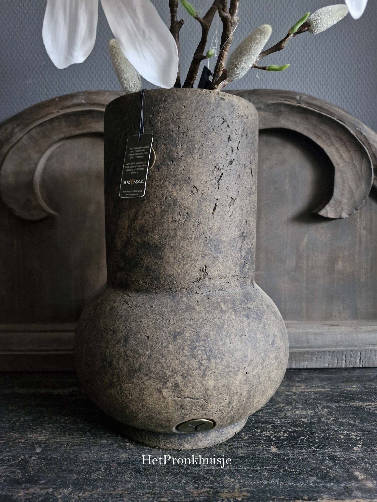 Brynxz vase. Majestic Brown