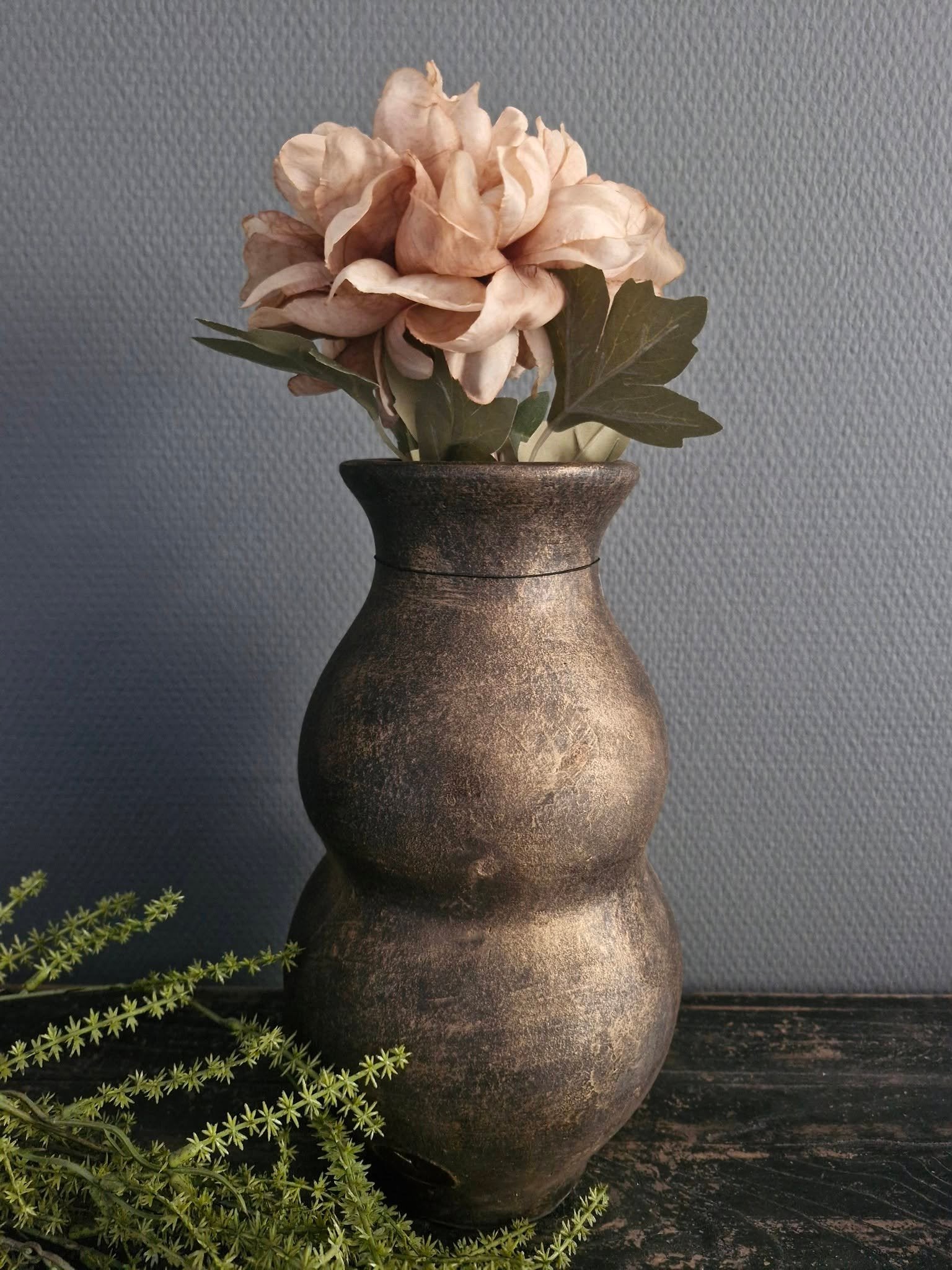 Brynxz. Vase De Luxe Ancient Bronze