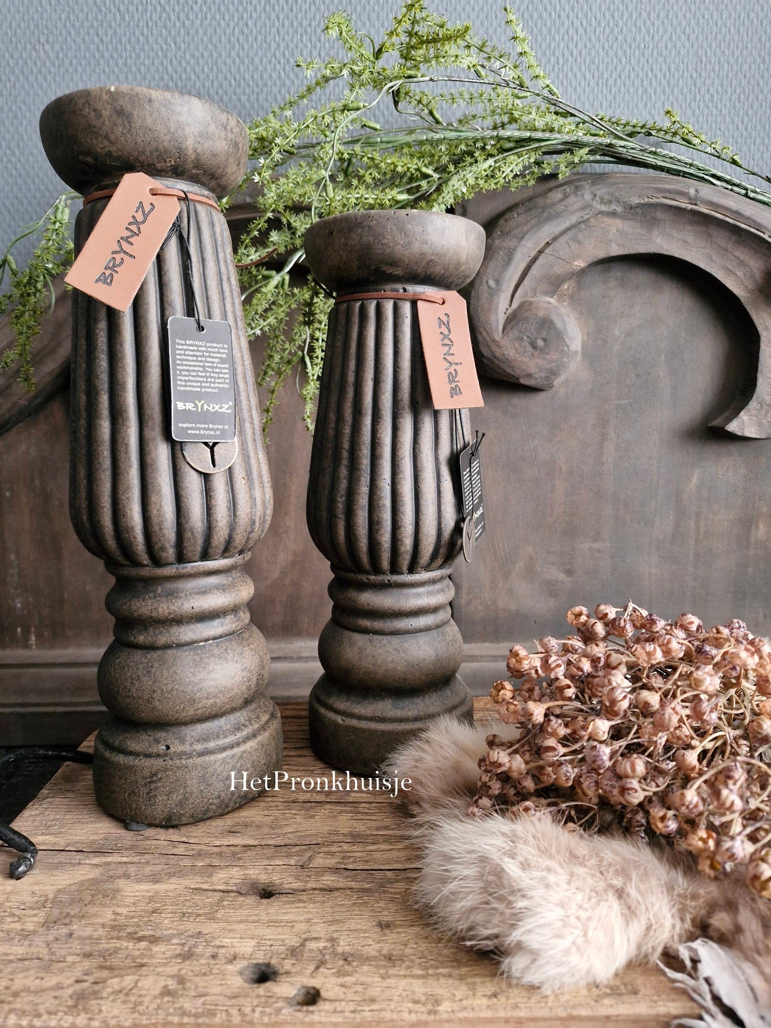 Brynxz kandelaar. Luxury relief. Majestic Brown