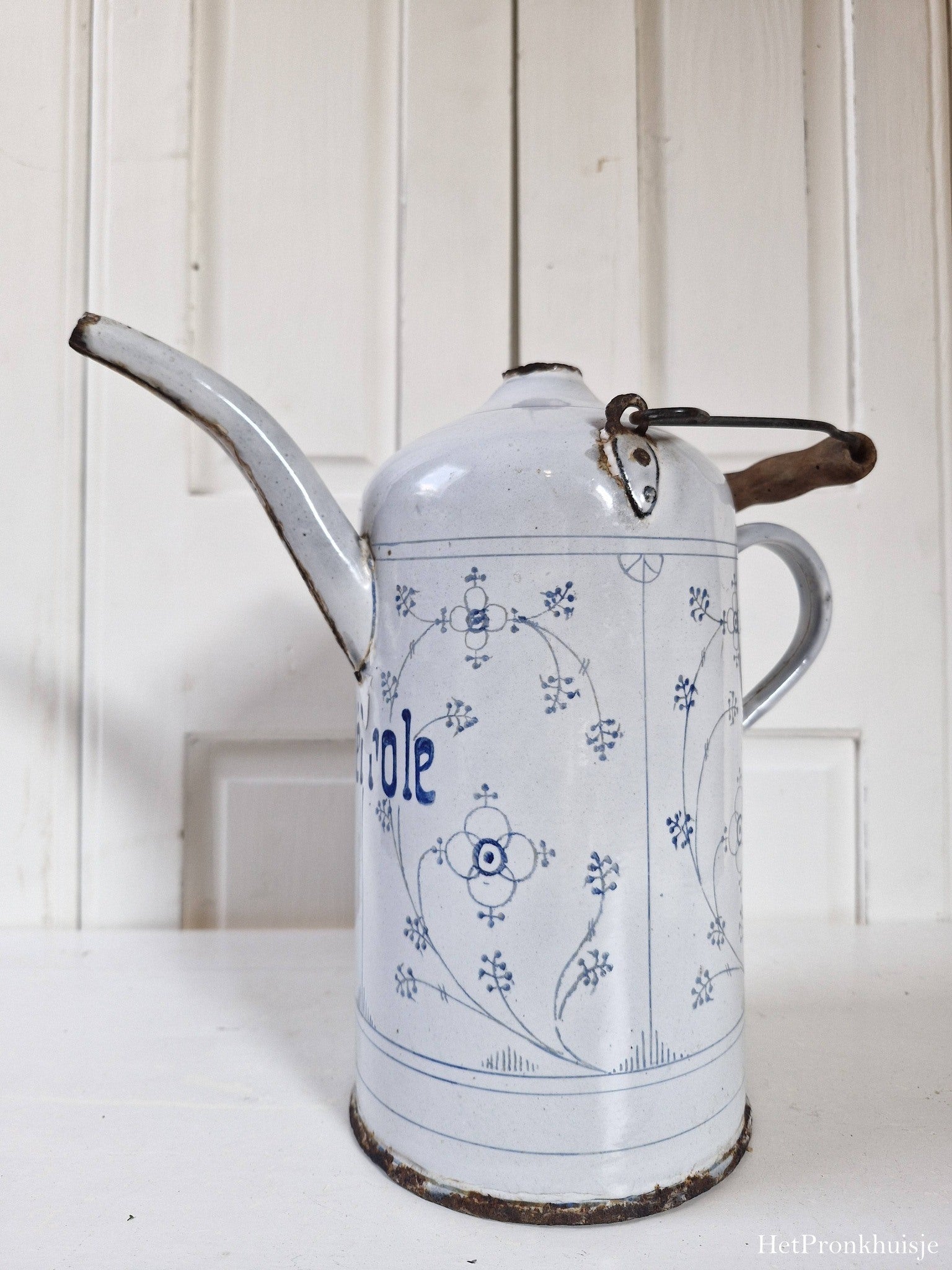 Emaille petroleumkan. Blauw saks