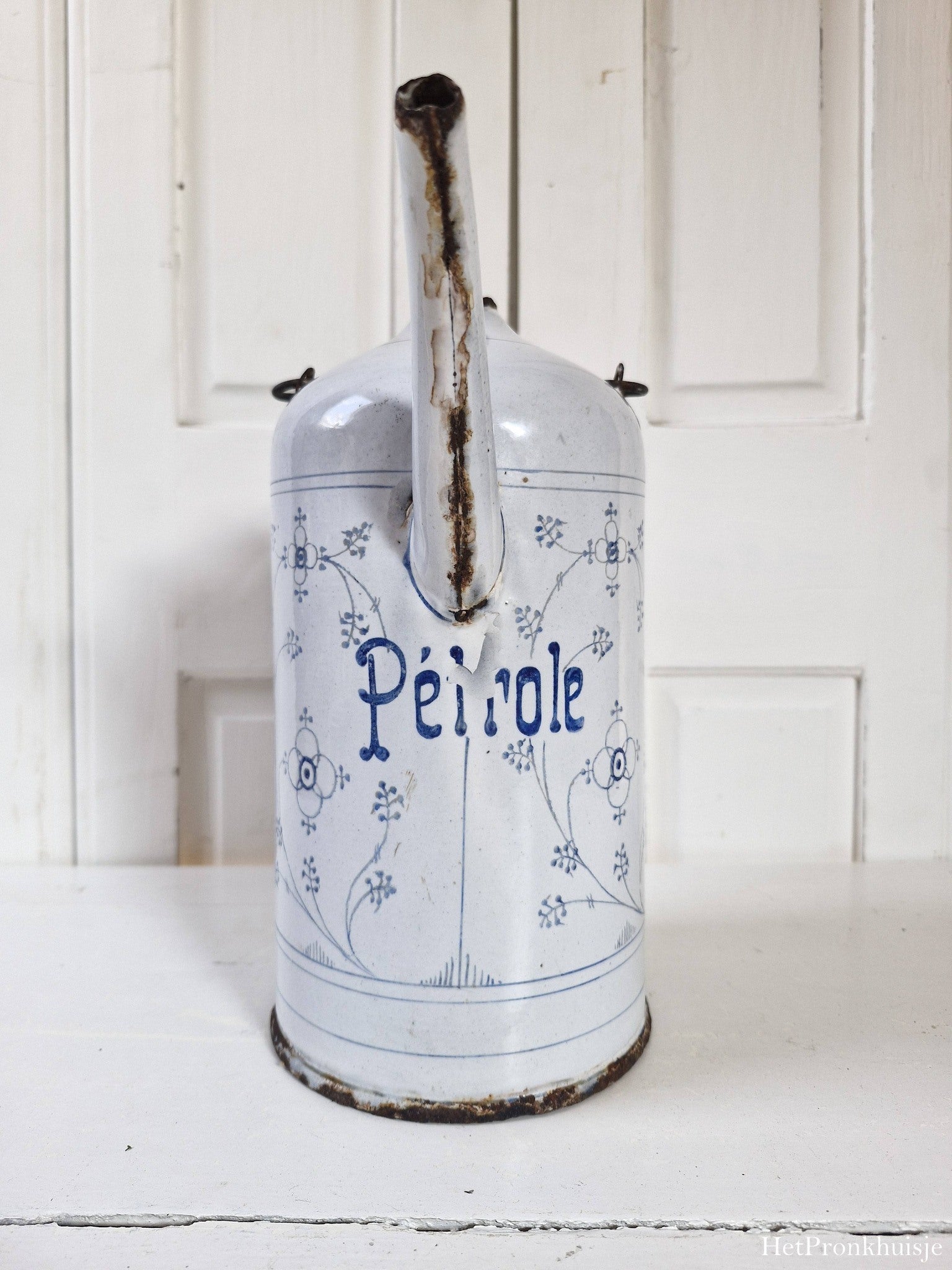 Emaille petroleumkan. Blauw saks