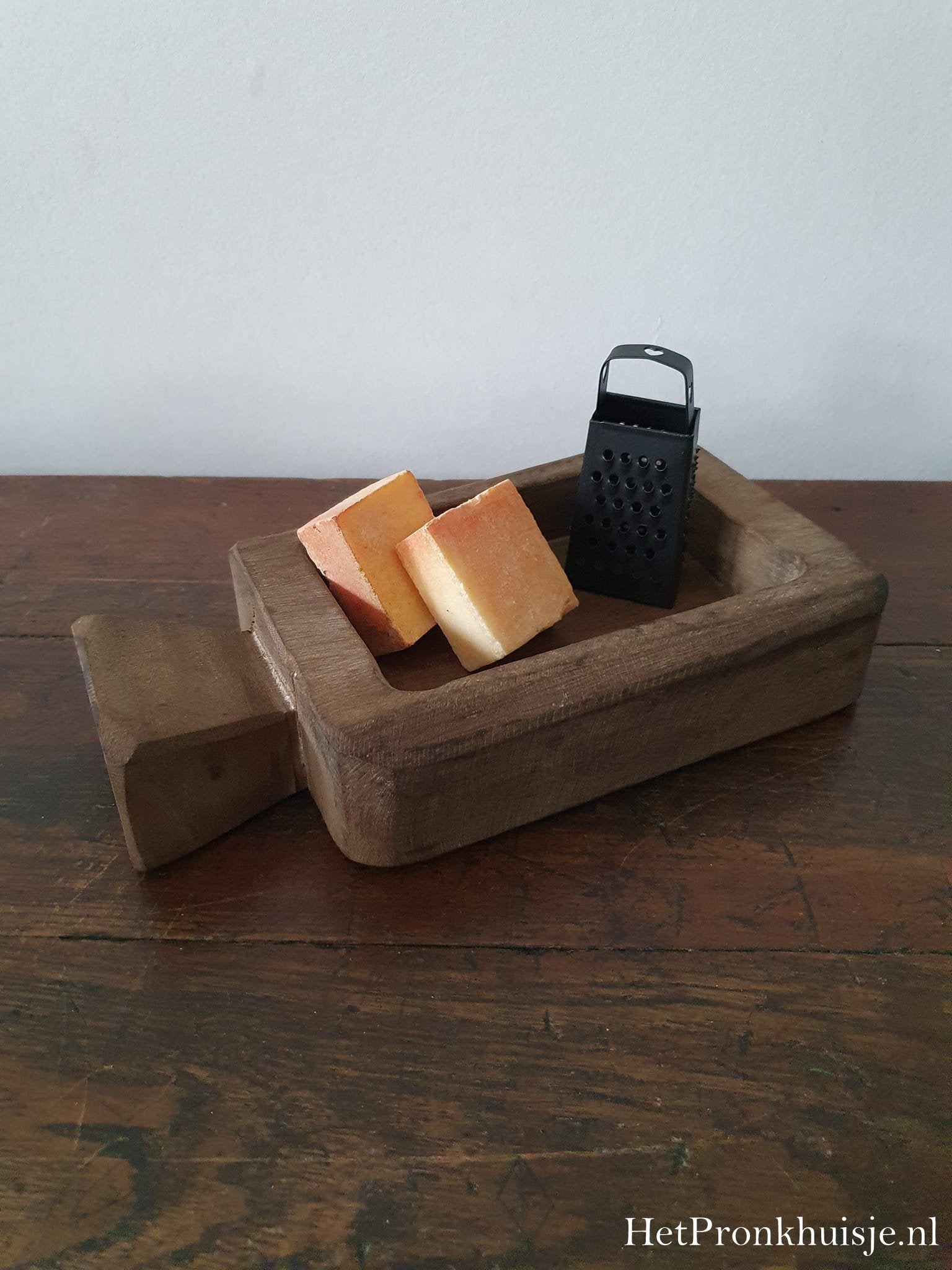 Houten dienblad met greep. Klein