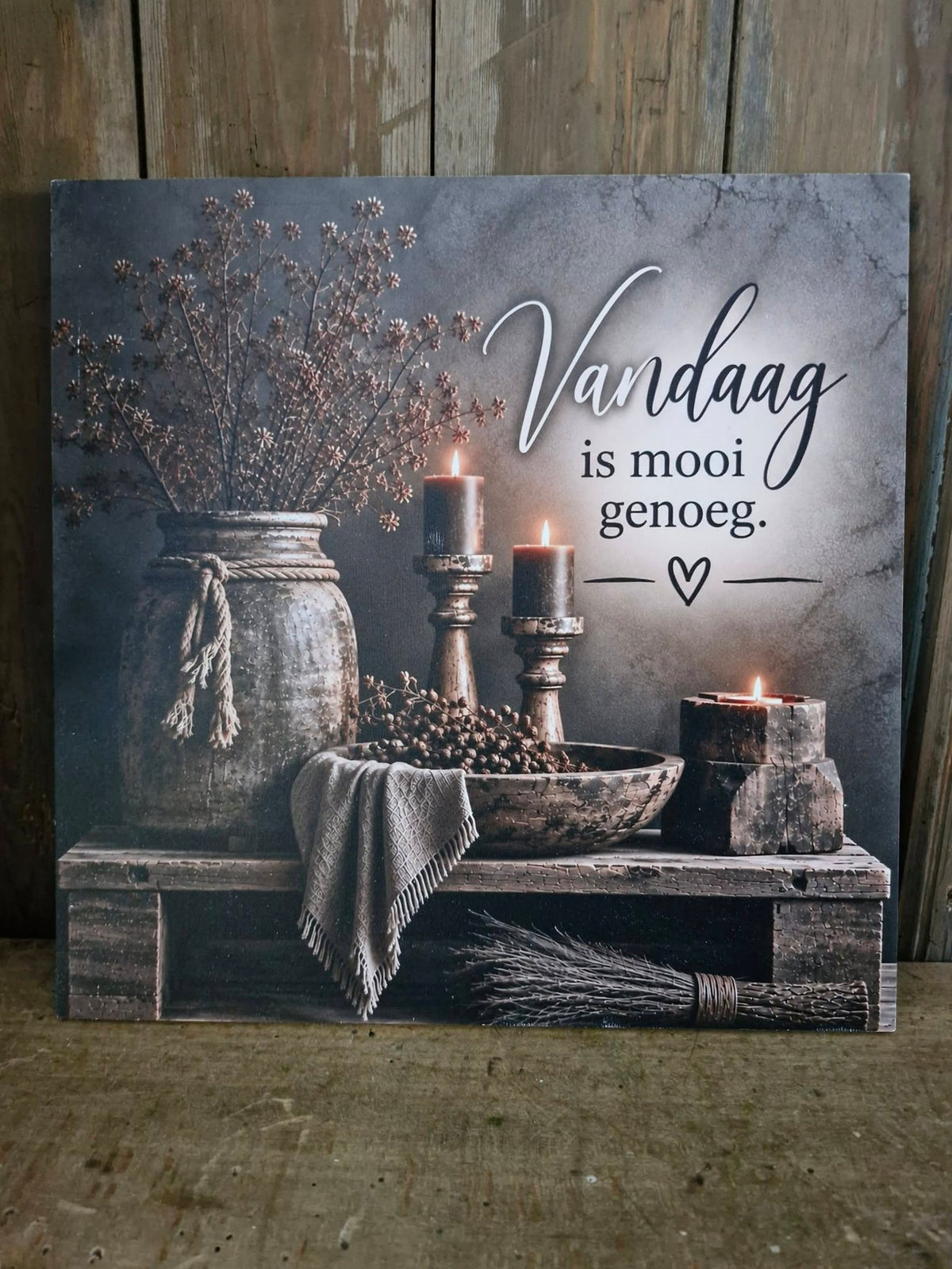 Houten bord. 30x30. Vandaag is
