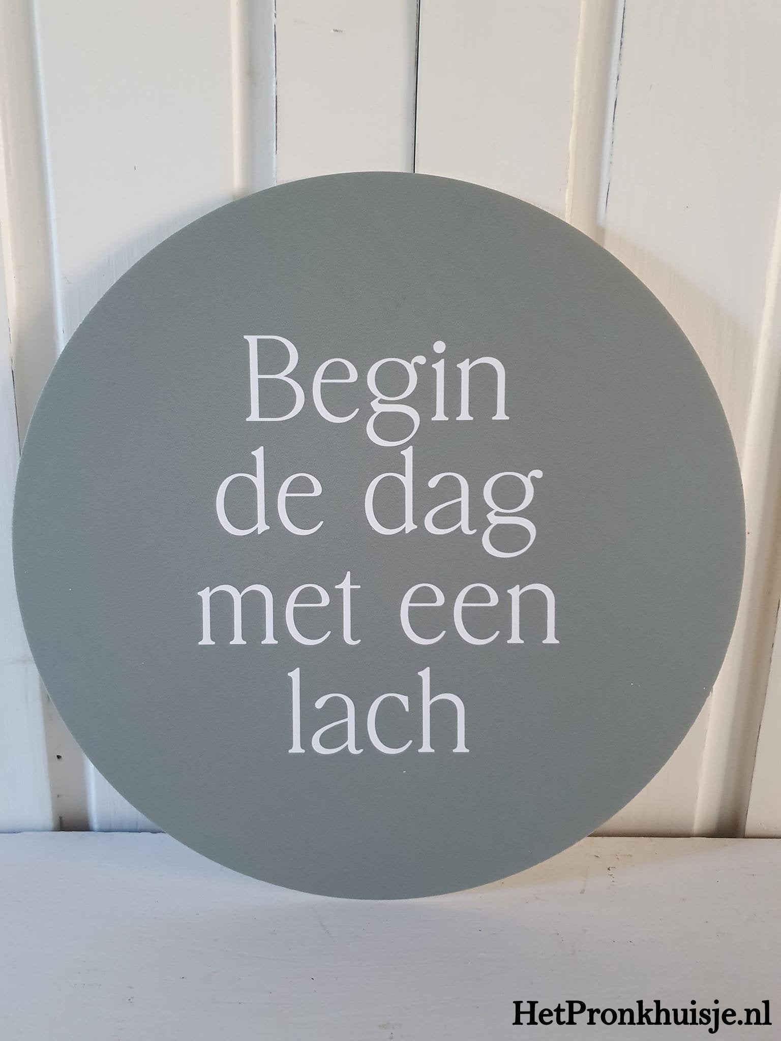 Muurcirkel. Begin de dag. Groen.