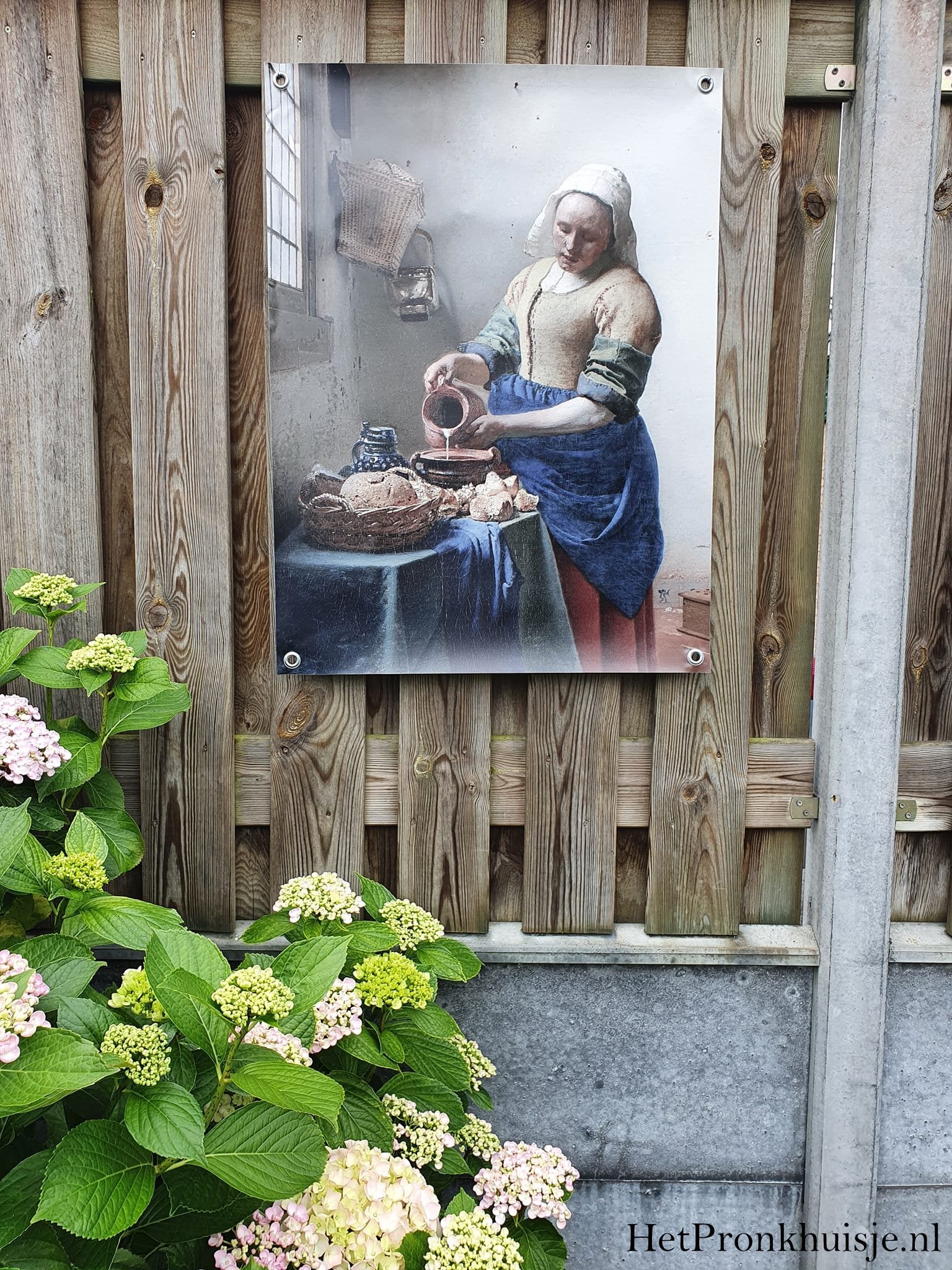 Tuinposter. Melkmeisje