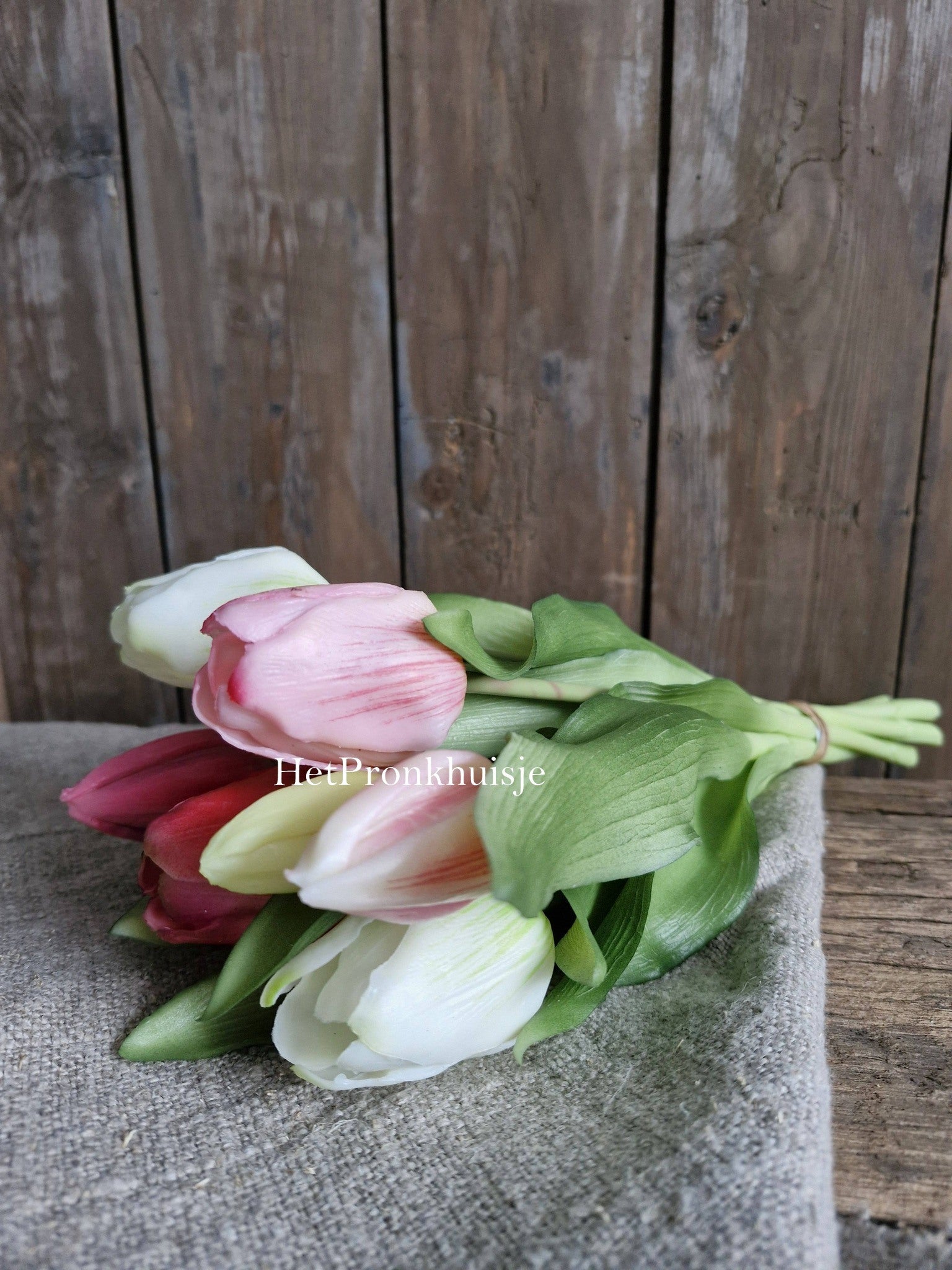 Tulpen. Mix roze wit. 7 Stelen