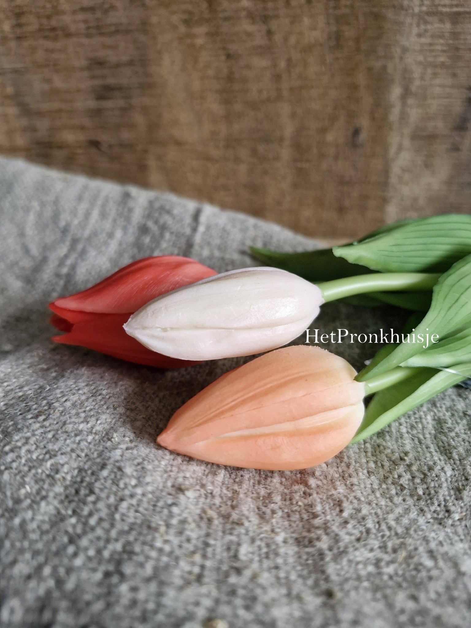 Tulpen. Roze wit. 3 Stelen