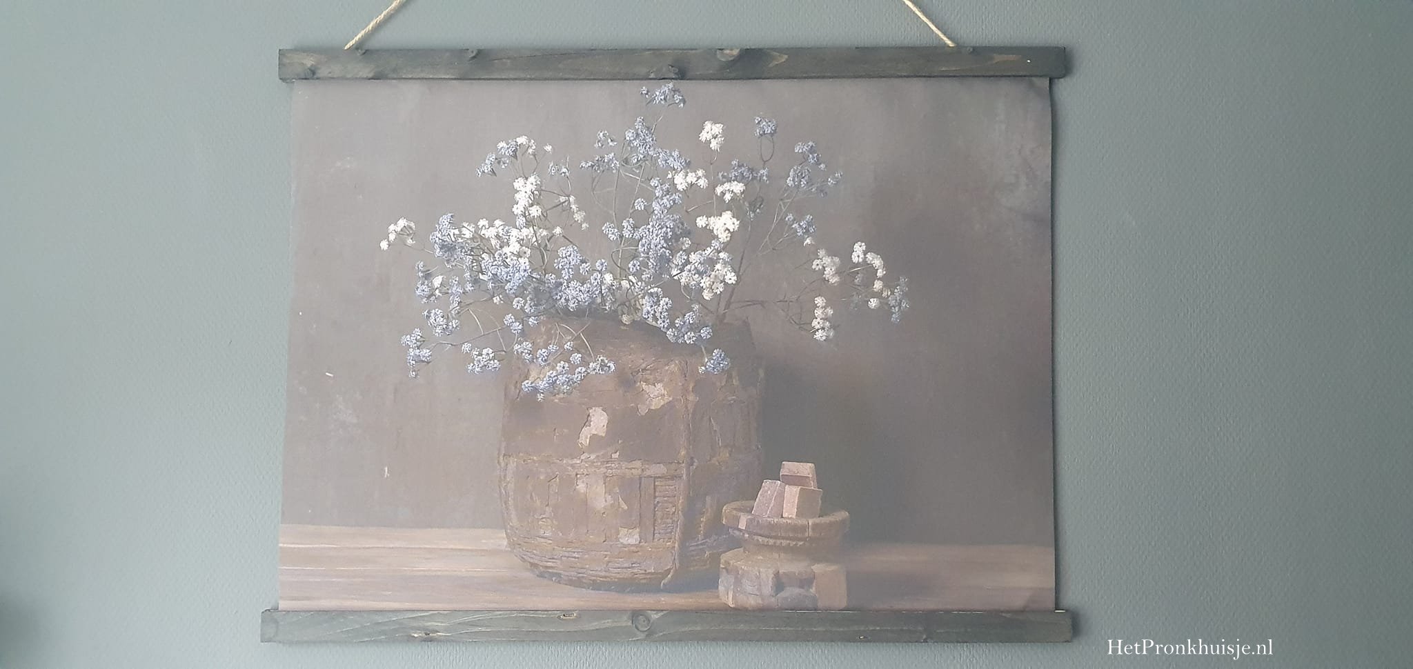 Wanddoek. Leemmand met bloemen. 80x60