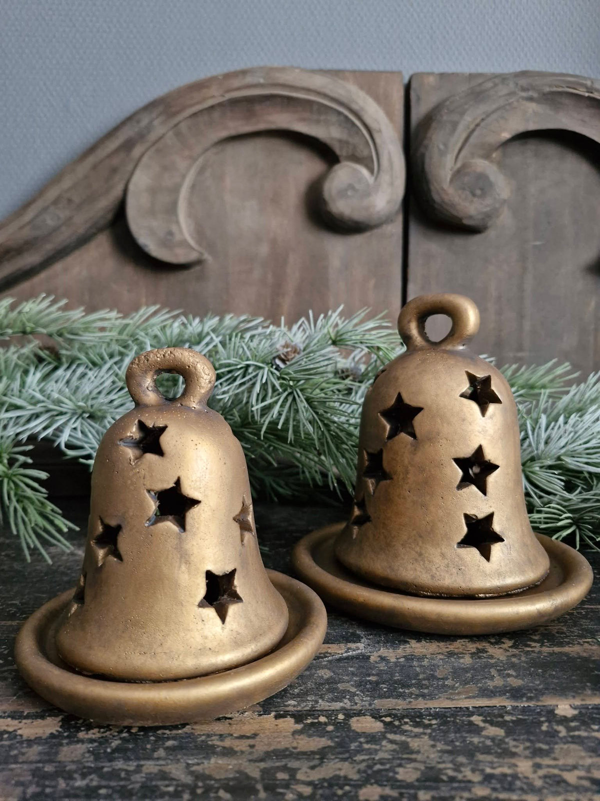 Brynxz. Set 2. Jinglebells tealightcup. Majestic gold