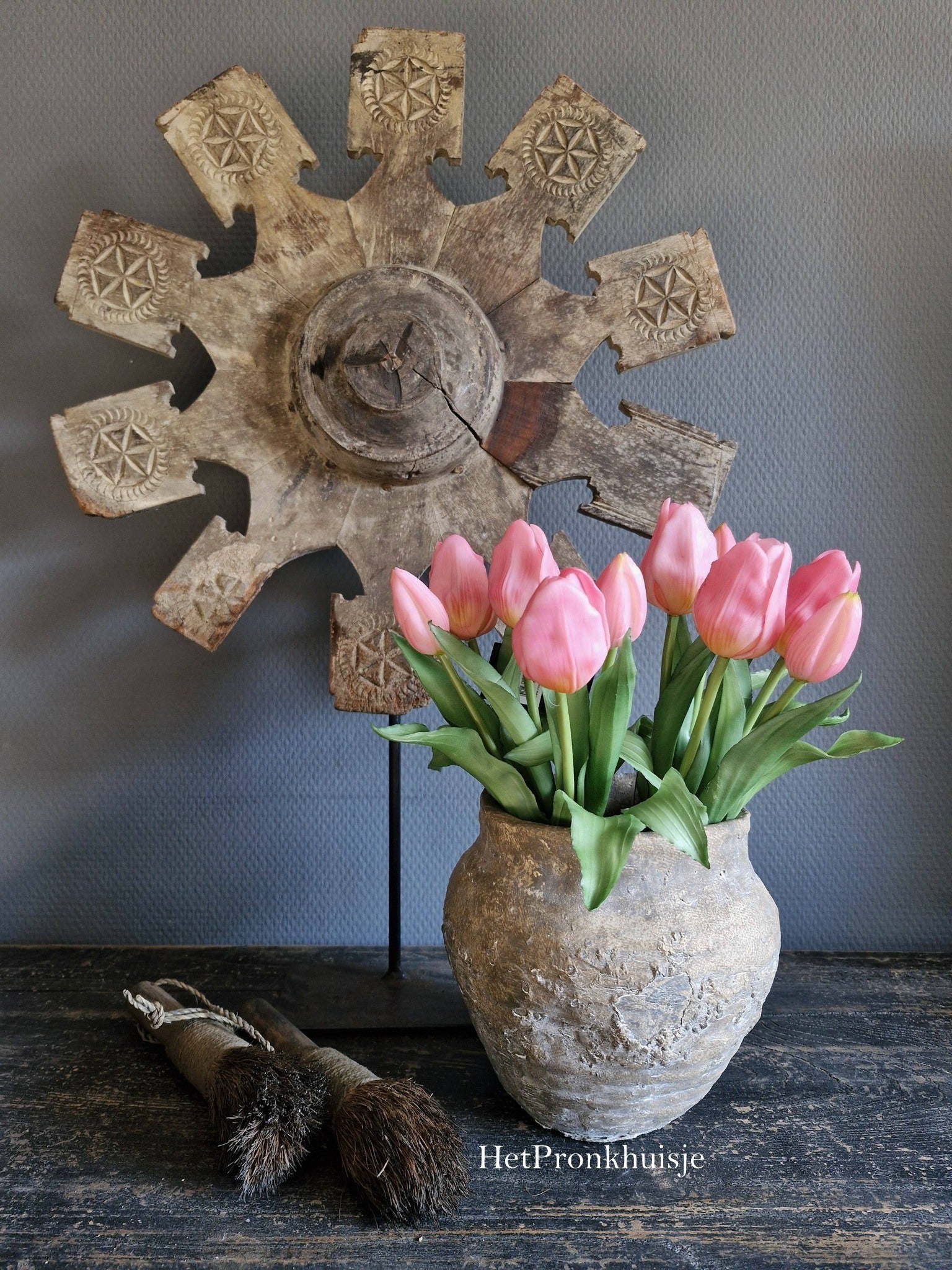 Countryfield. Kunst tulpen boeket. Roze