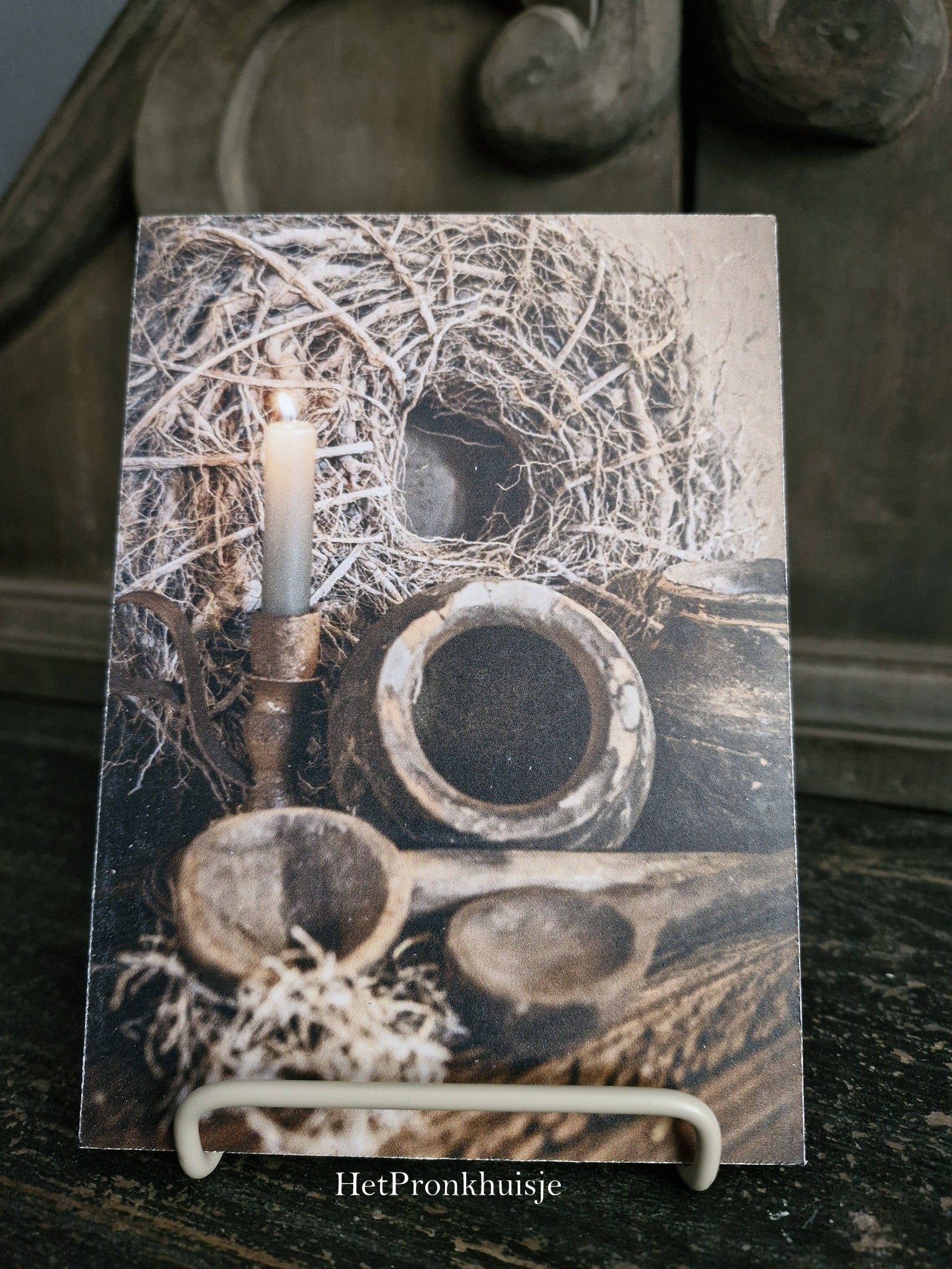 Fotokaart. Lepels en kruiken