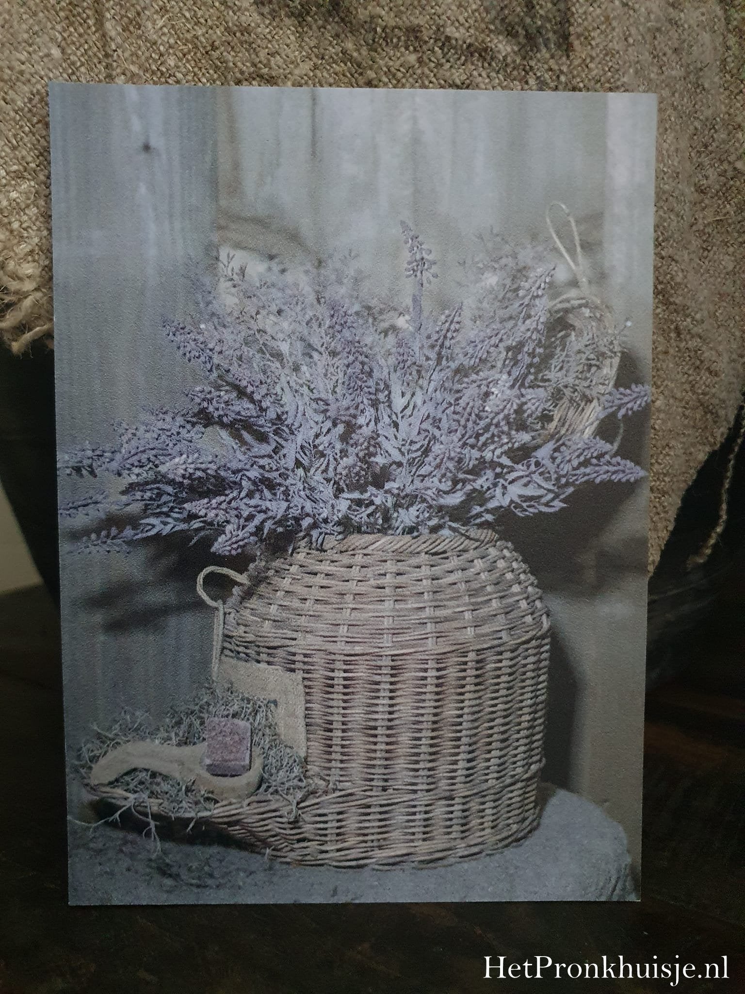 Fotokaart. Mand met boeket