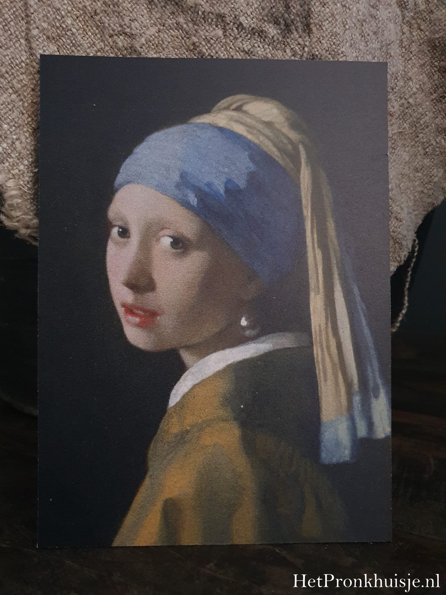 Fotokaart. Meisje met de parel