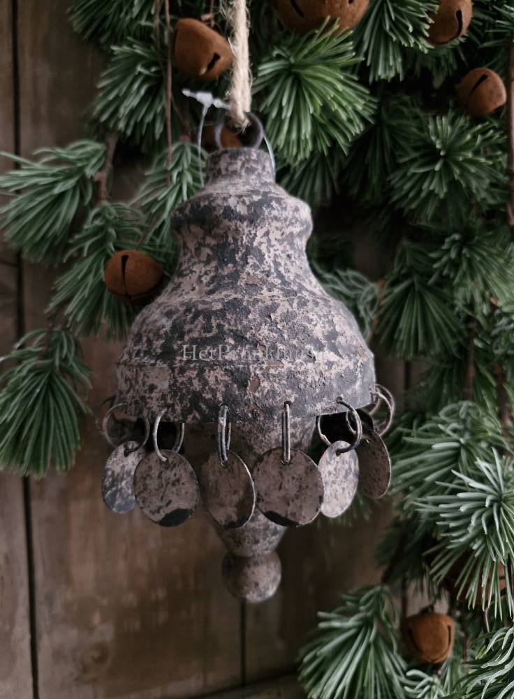 Grijs metalen ornament