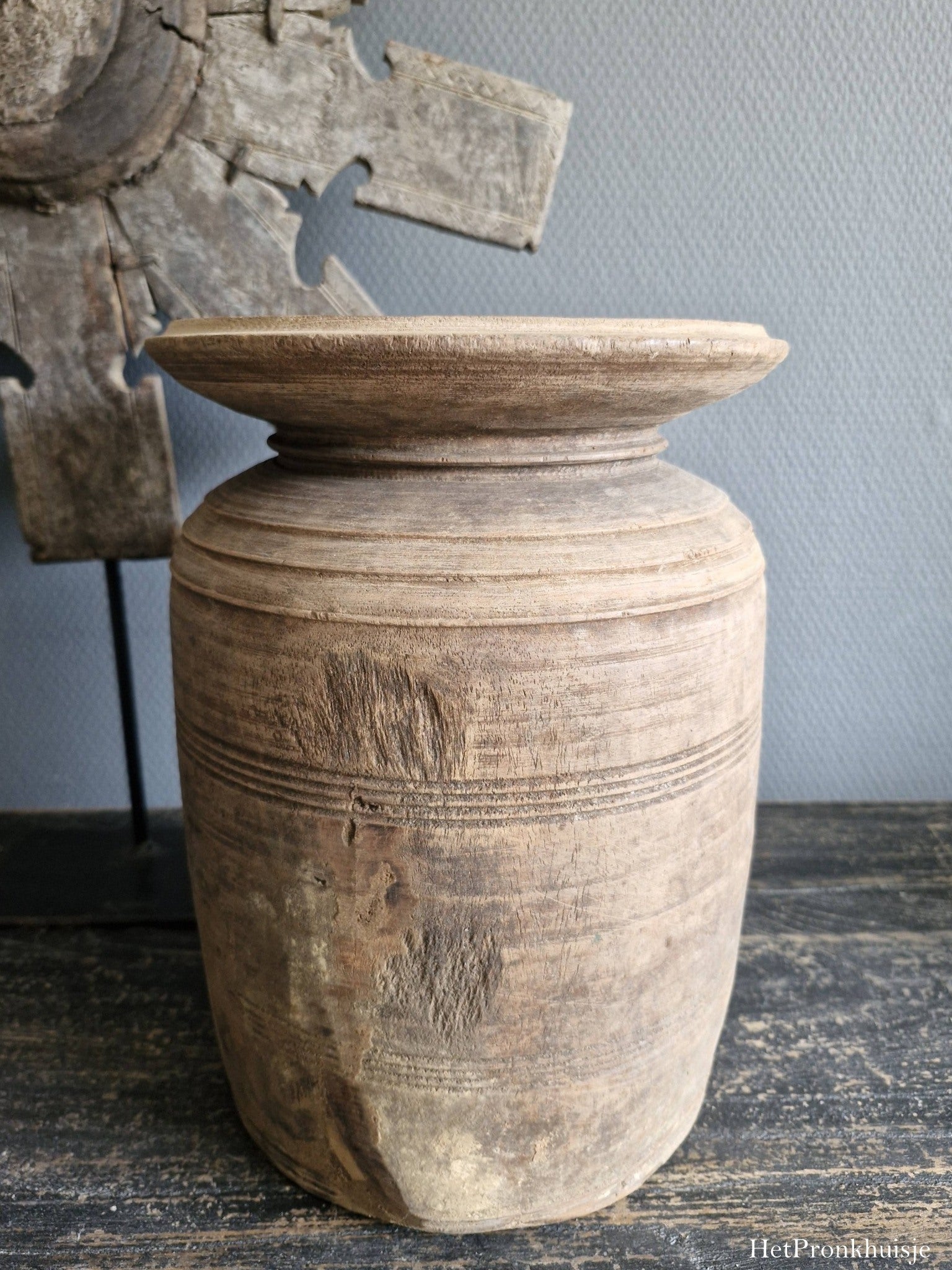 Grote houten kruik