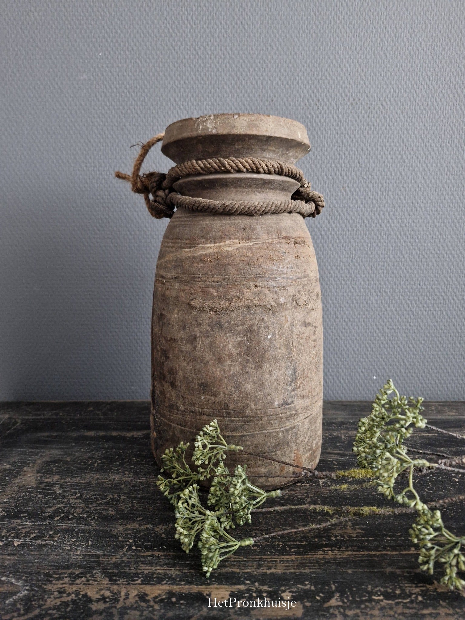 Houten Nepalese pot met deksel