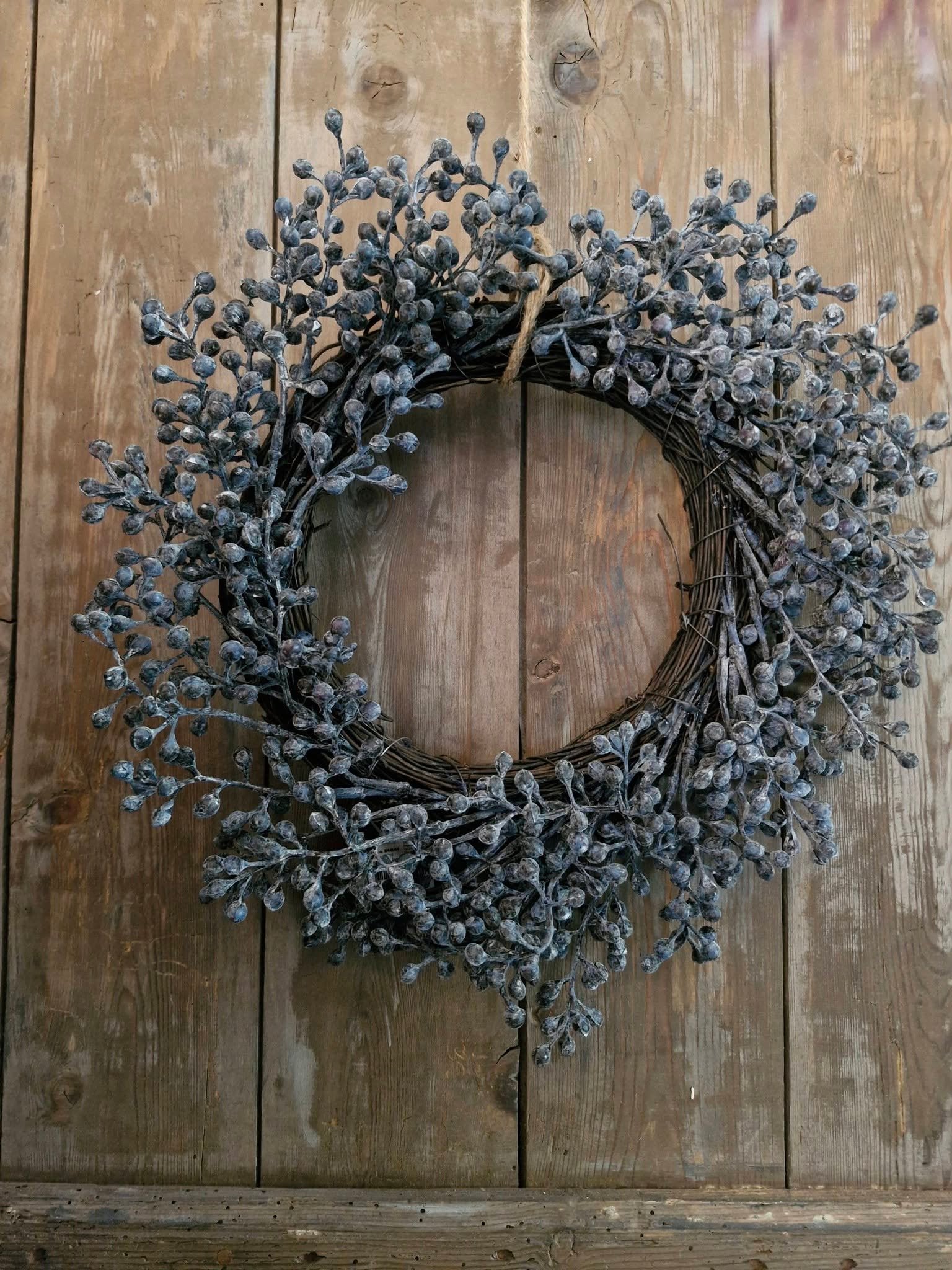 Kunst dadeltak krans. Middel zwart