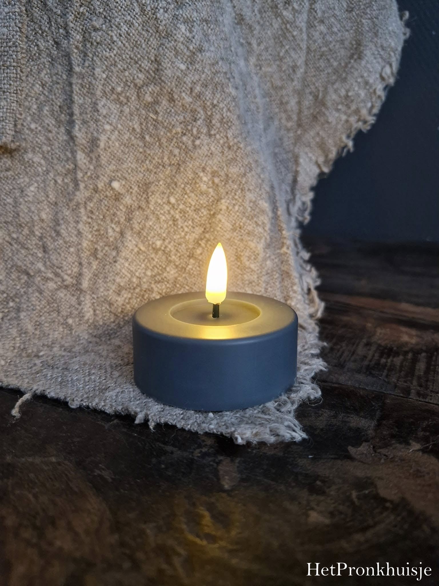 Led waxinelicht groot. Grijs