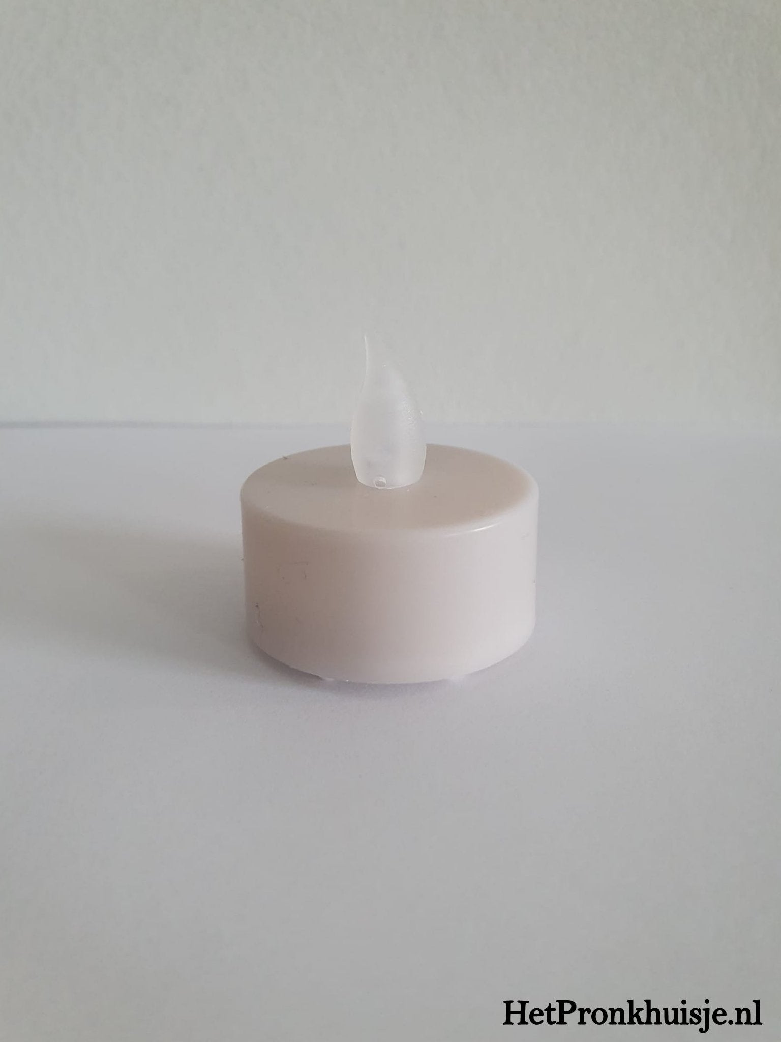 Led waxinelichtje. Lightest sky