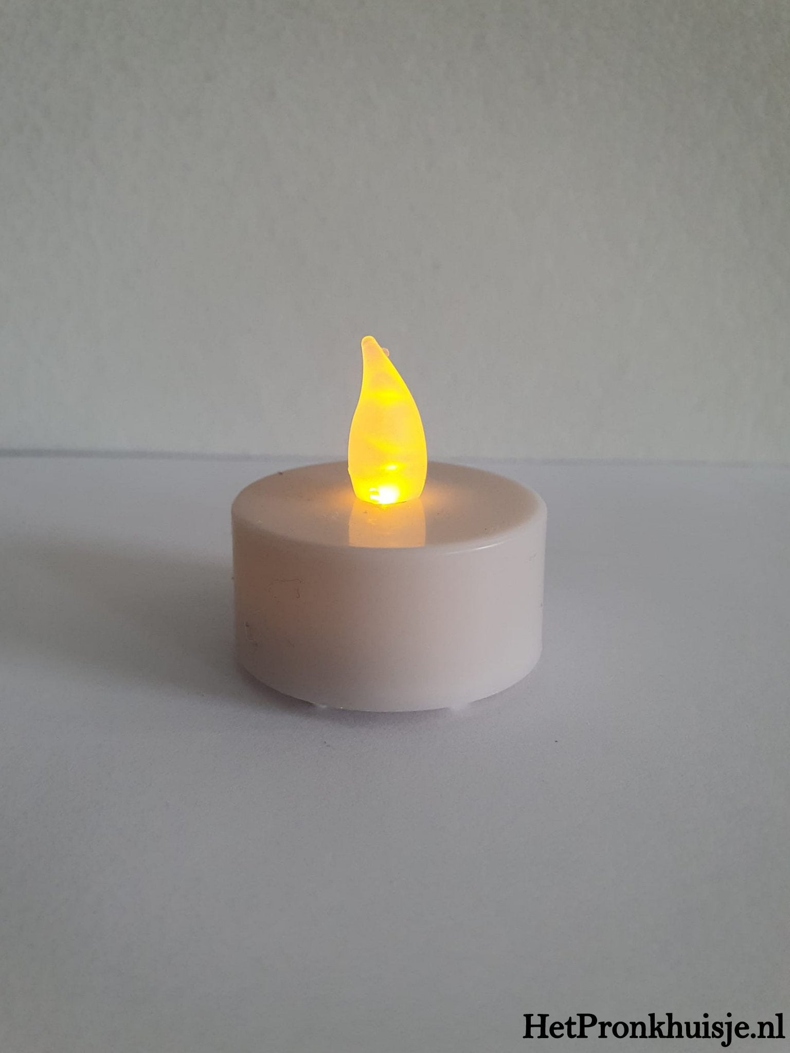 Led waxinelichtje. Lightest sky
