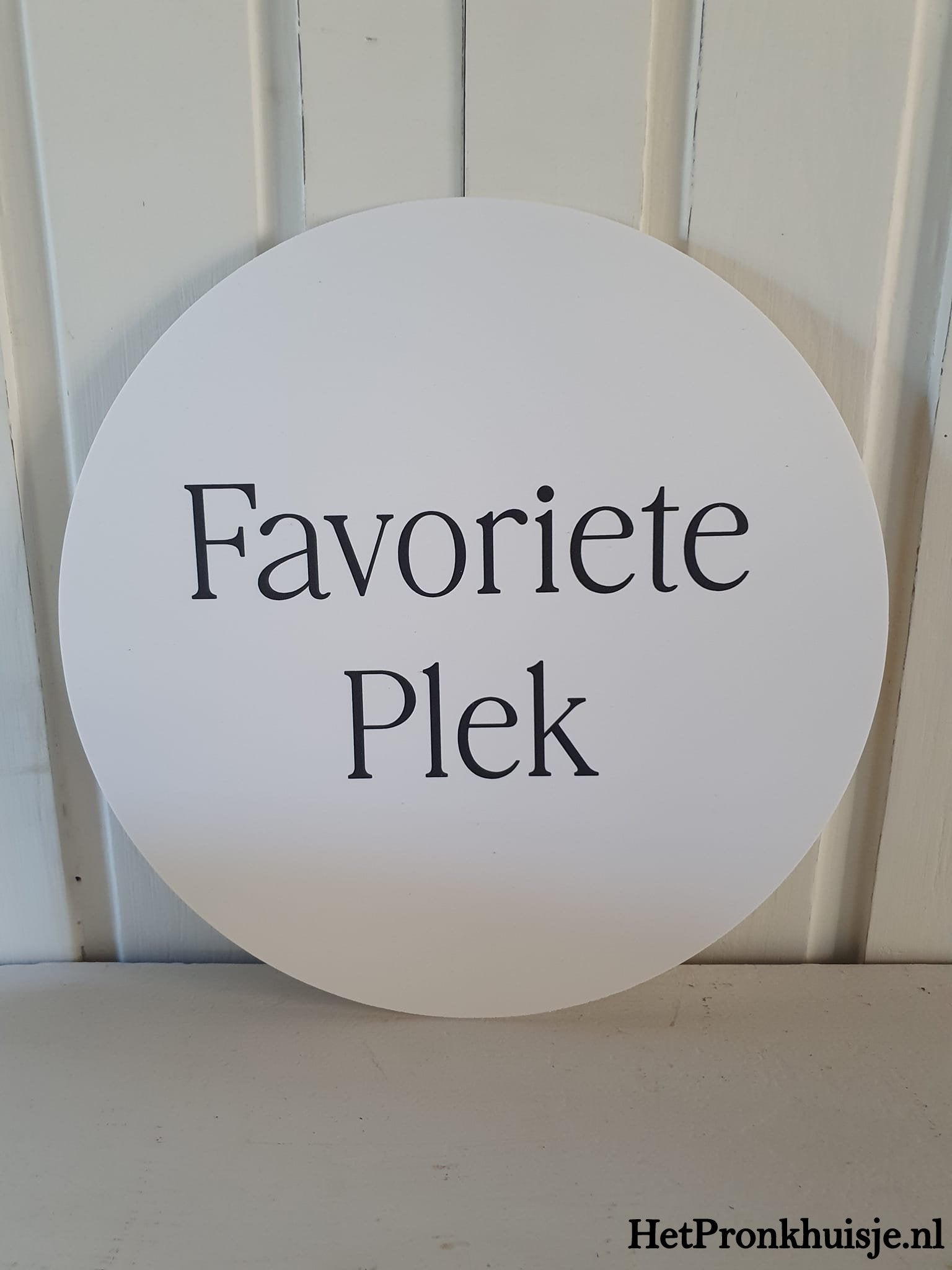 Muurcirkel. Favoriete plek. Wit.