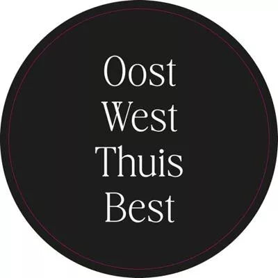 Muurcirkel. Oost west