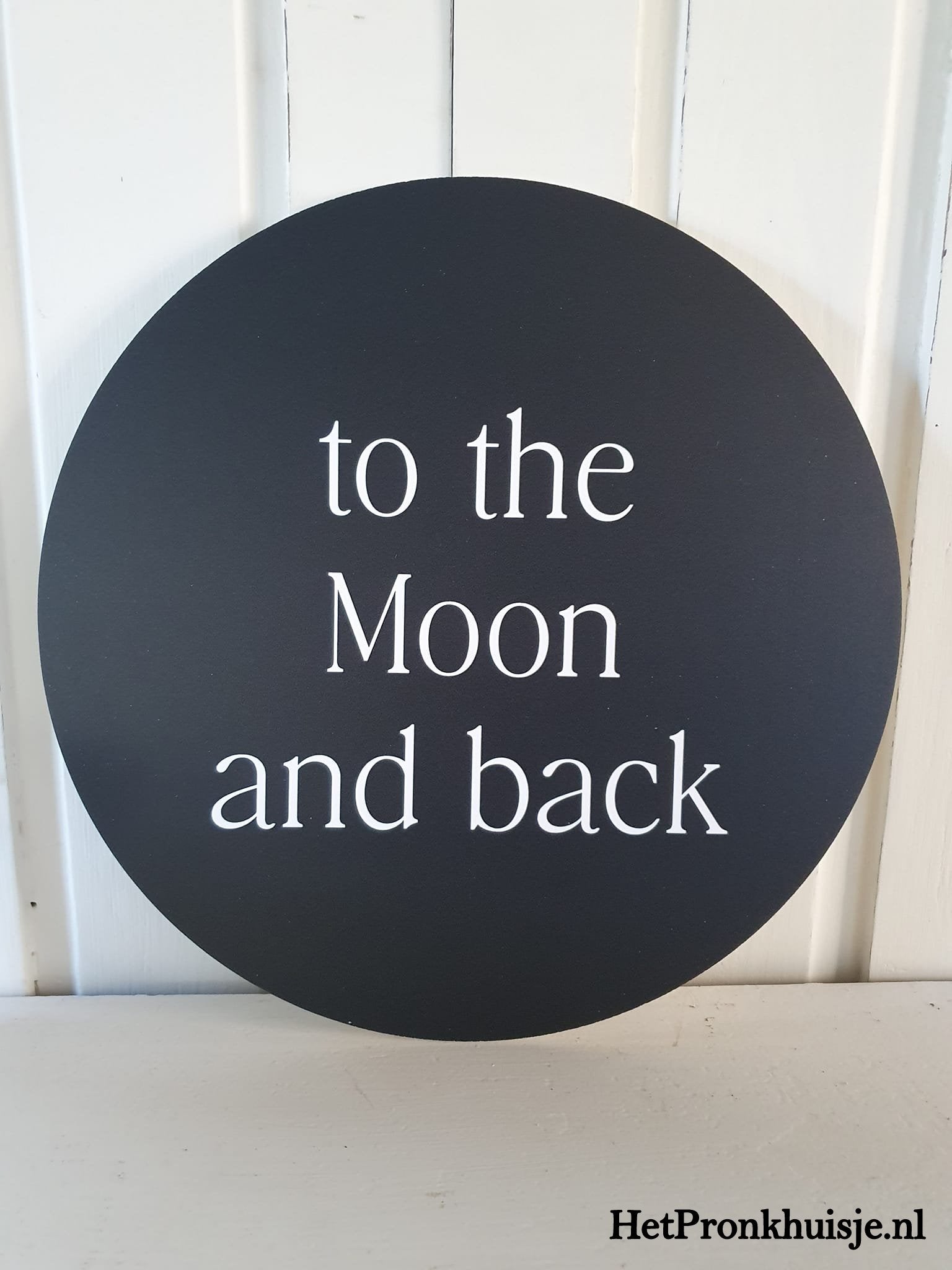 Muurcirkel. To the moon. Zwart