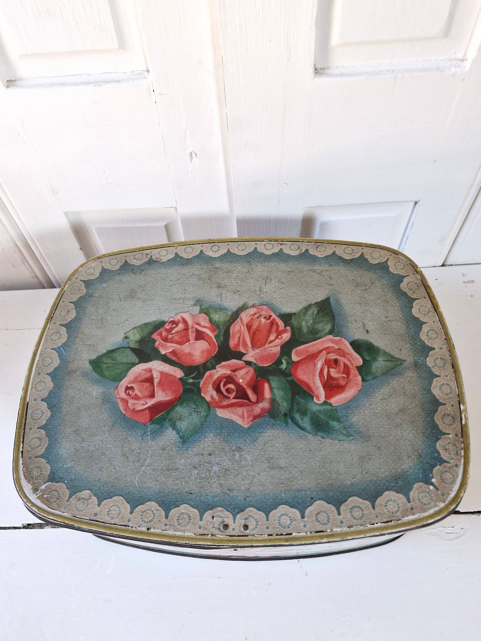 Oud blik met rozen