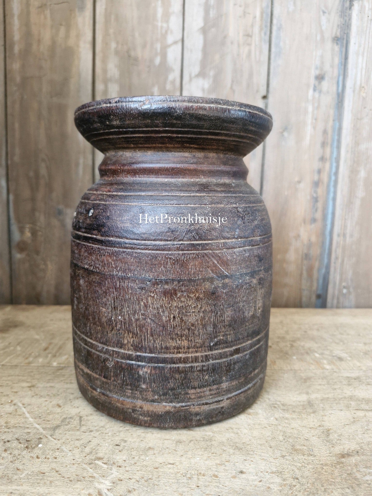 Oude Nepalese pot