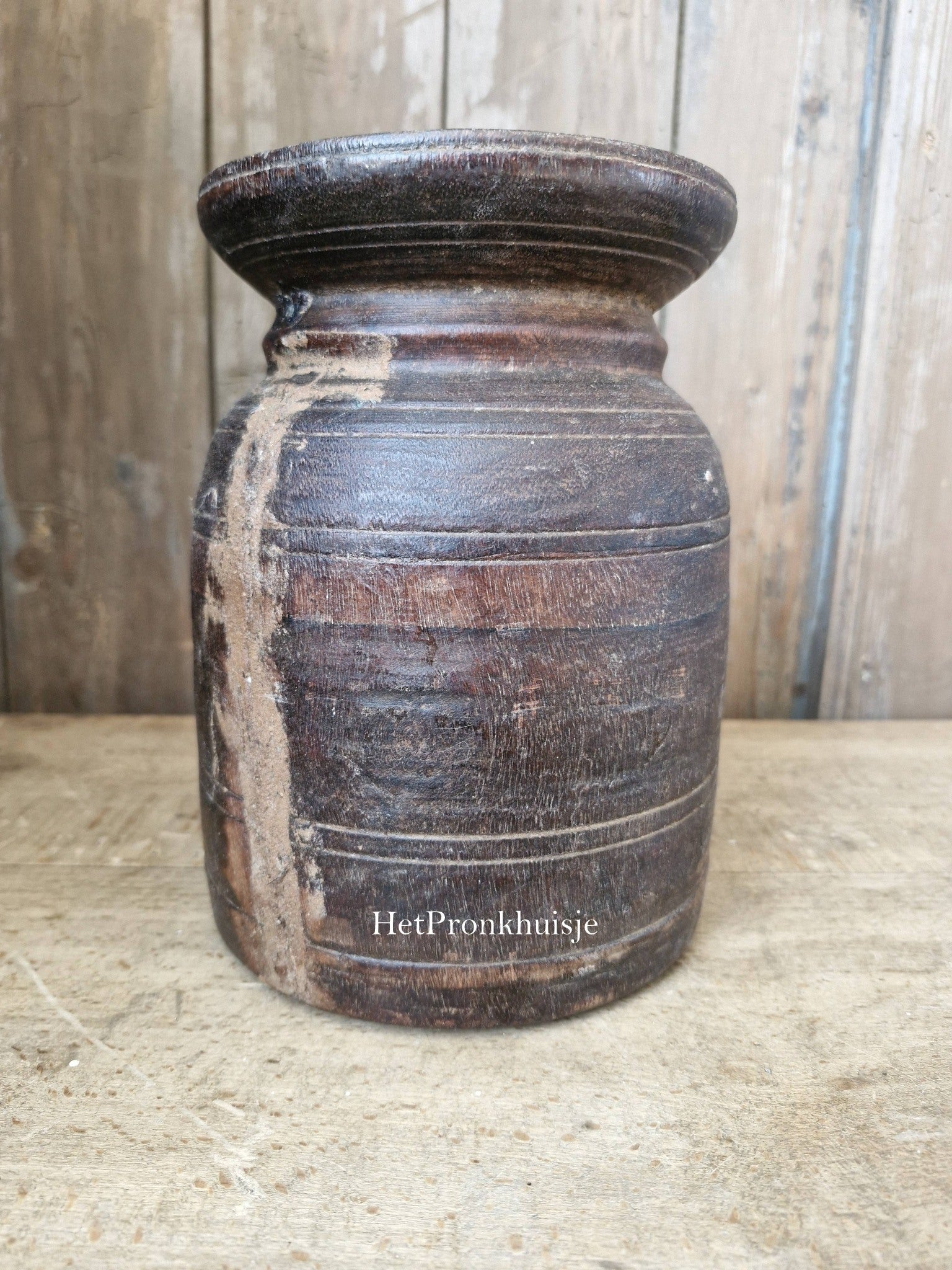 Oude Nepalese pot