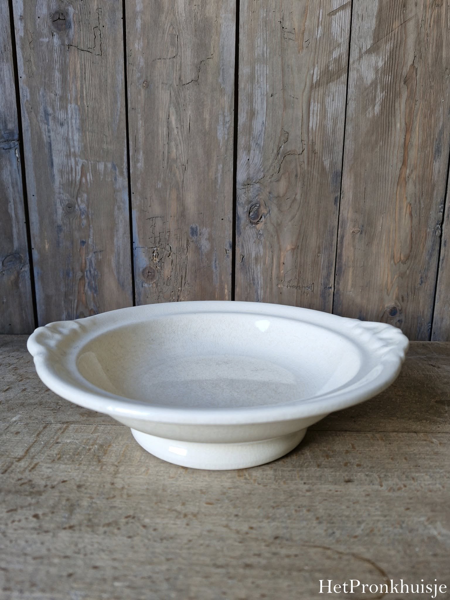 Oude brocante schaal