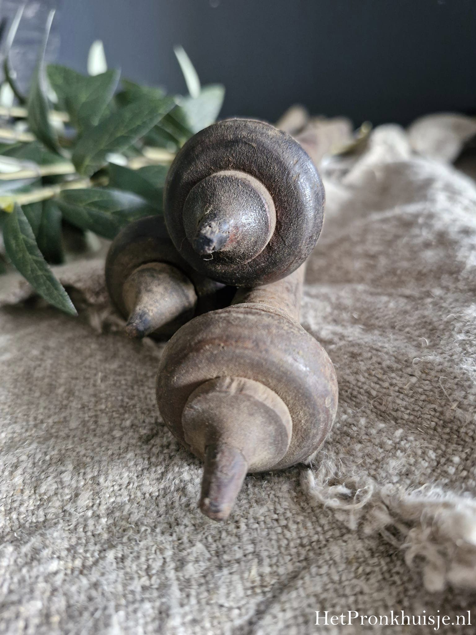 Oude houten spindel