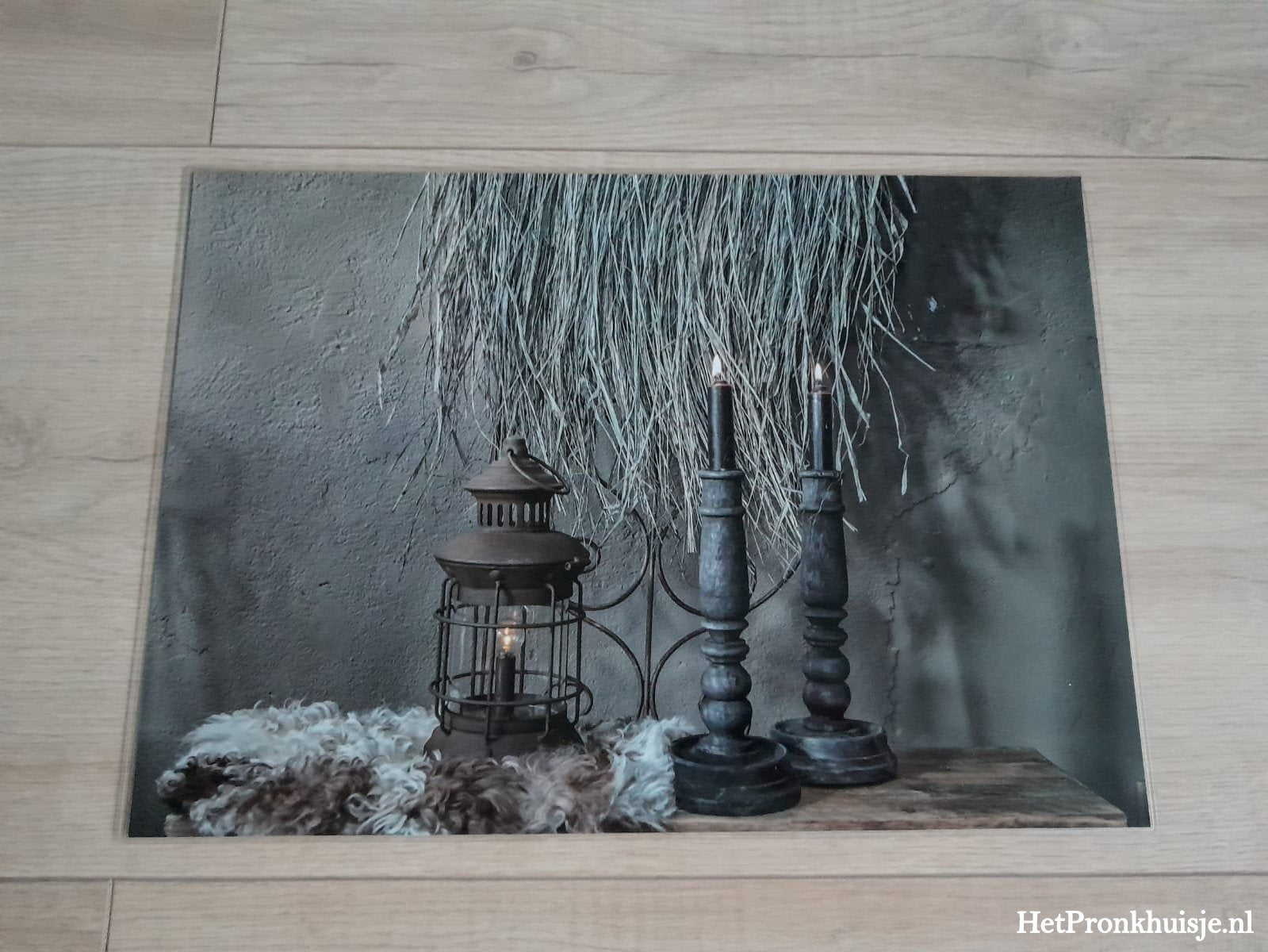 Placemat. Lantaarn met kandelaren