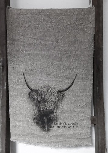 Shabby lap Hooglander. 40x95cm