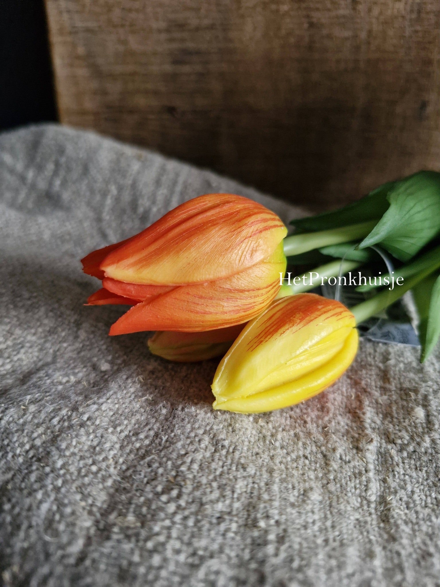 Tulpen. Oranje. 3 Stelen