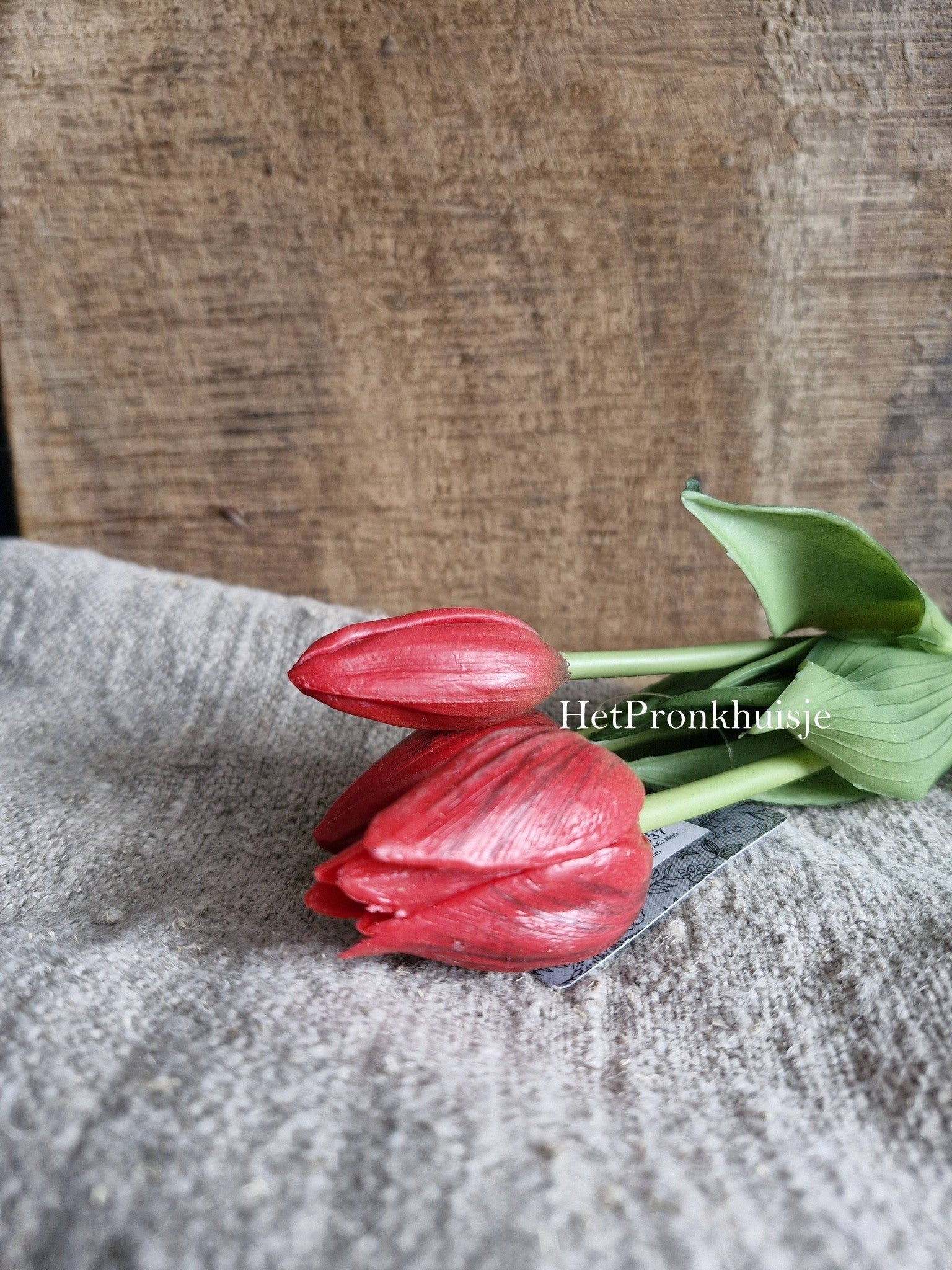Tulpen. Rood. 3 Stelen