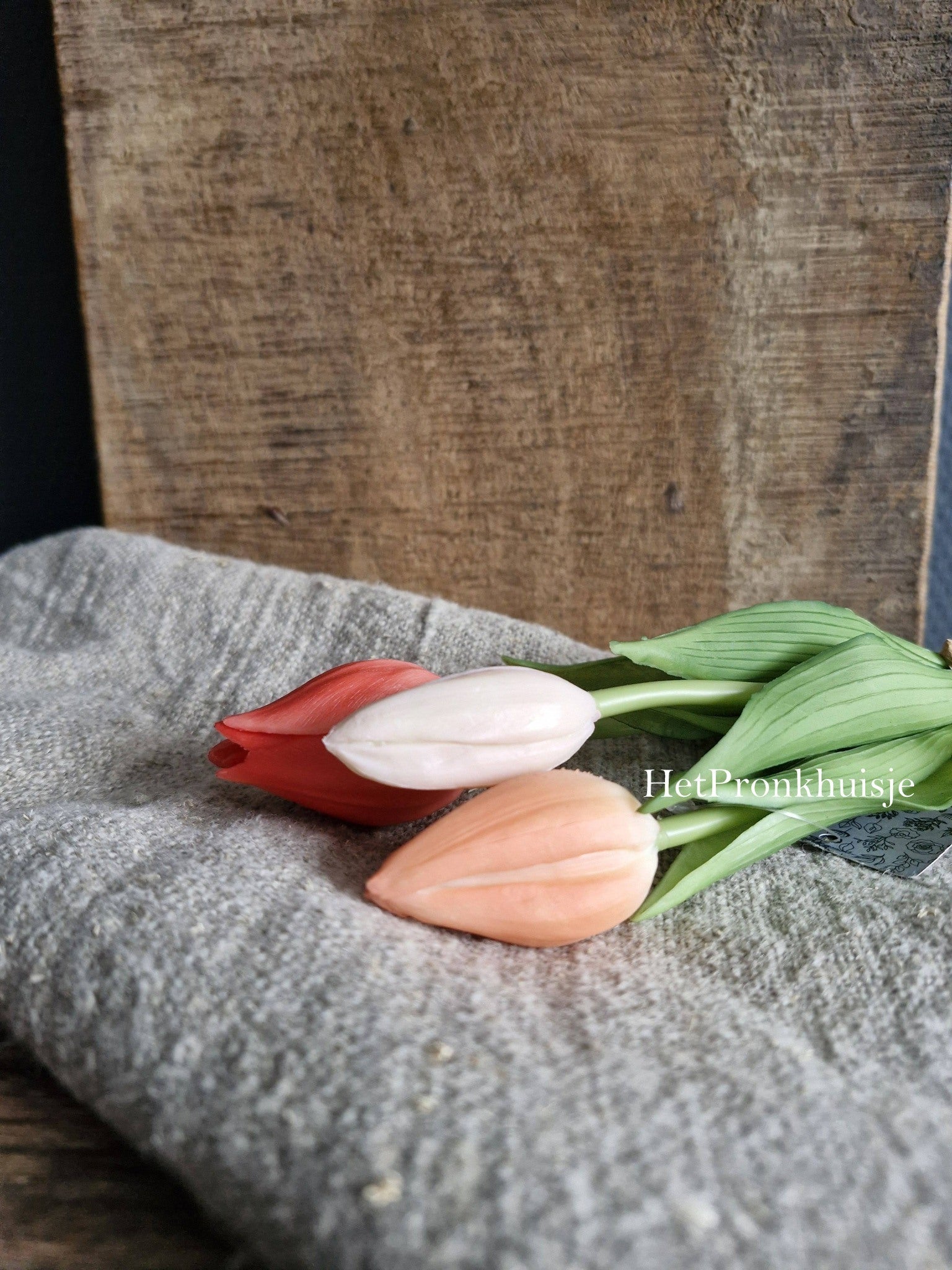 Tulpen. Roze wit. 3 Stelen