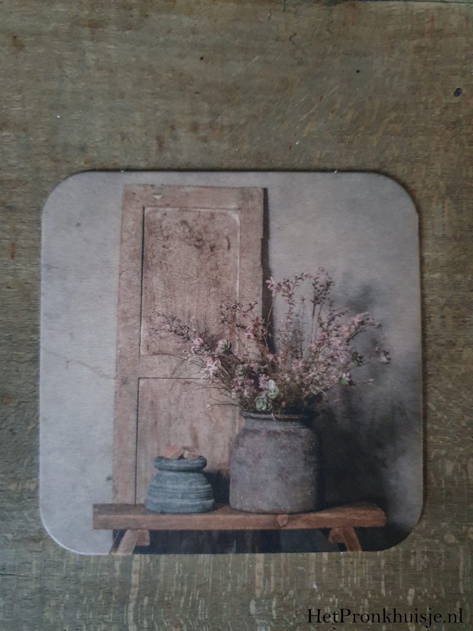 Viltje. Luik met bloemen