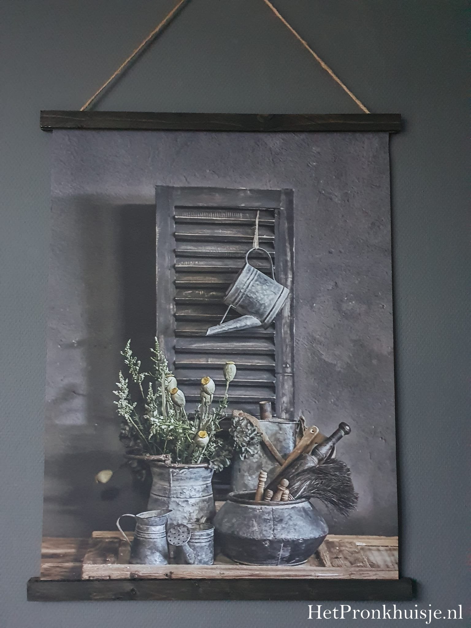Wanddoek. Zinken decoratie